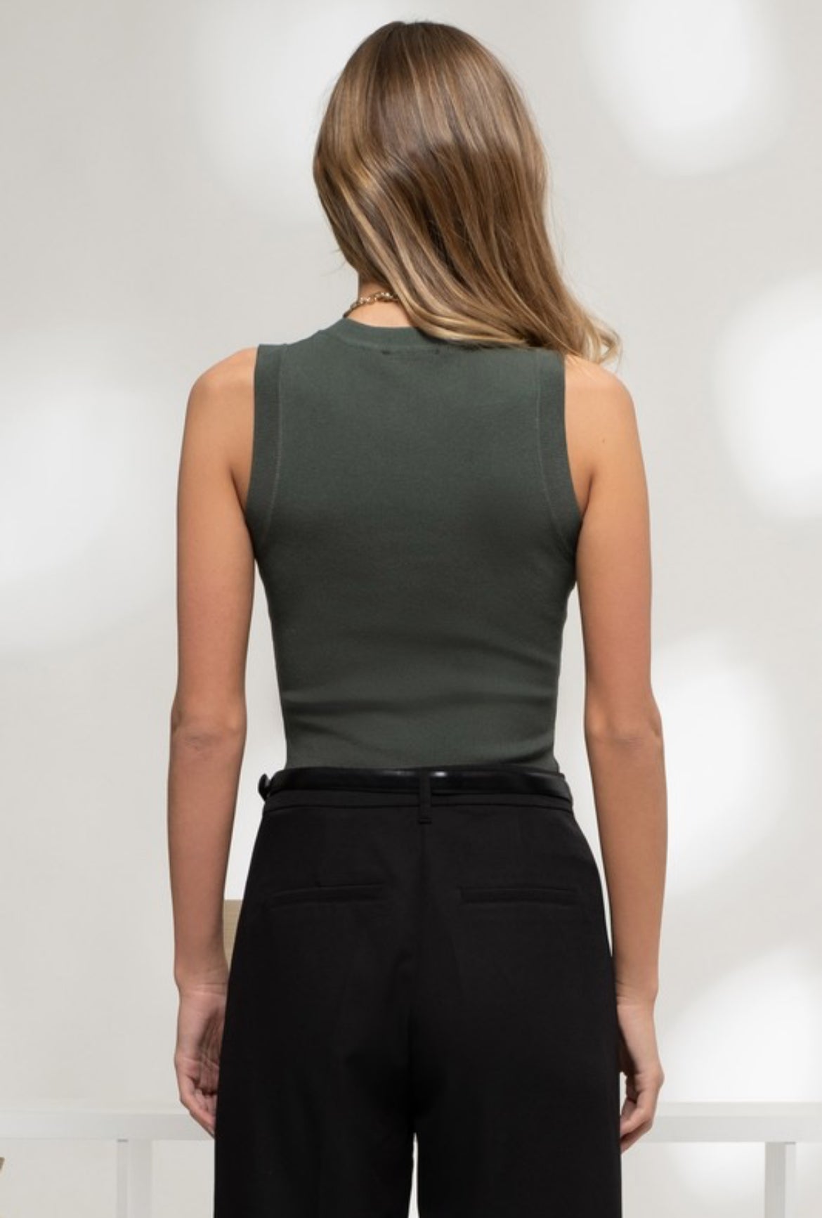 Round Neck Sweater Tank