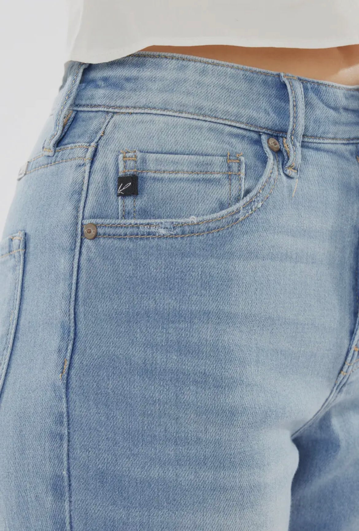 KanCan 90’s High Rise Skinny Denim