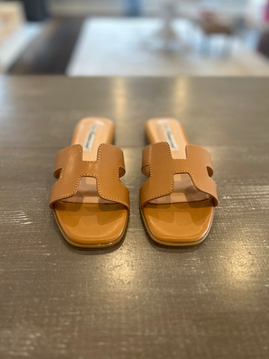 The “Look for Less” Flat Sandals