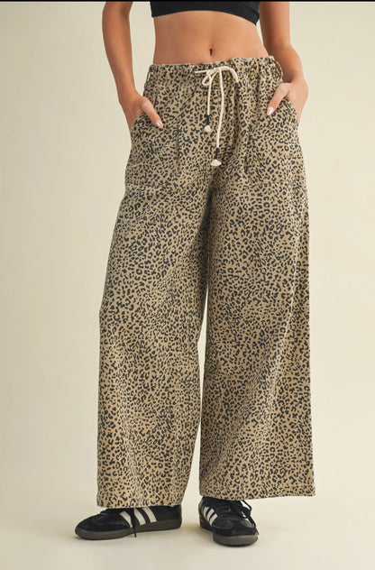 Spotted Leopard Wide Leg Pants