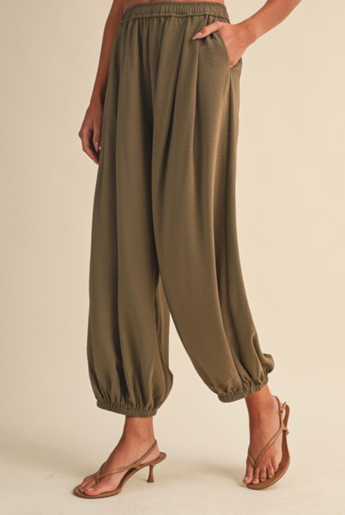 Genie Satin Balloon Pants PREORDER